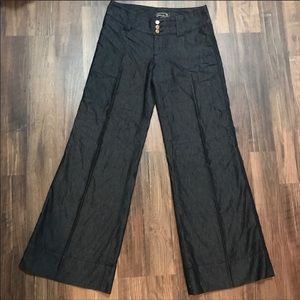 Wait...is it jeans or pants? I don't know, but...